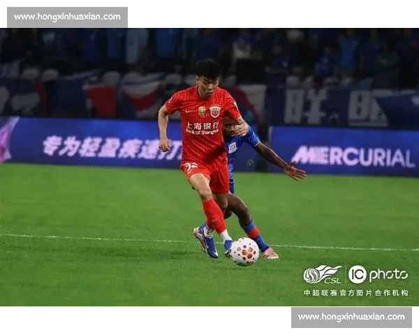 中超赛场申花顽强拼搏力克对手 持续向前推进季后赛目标